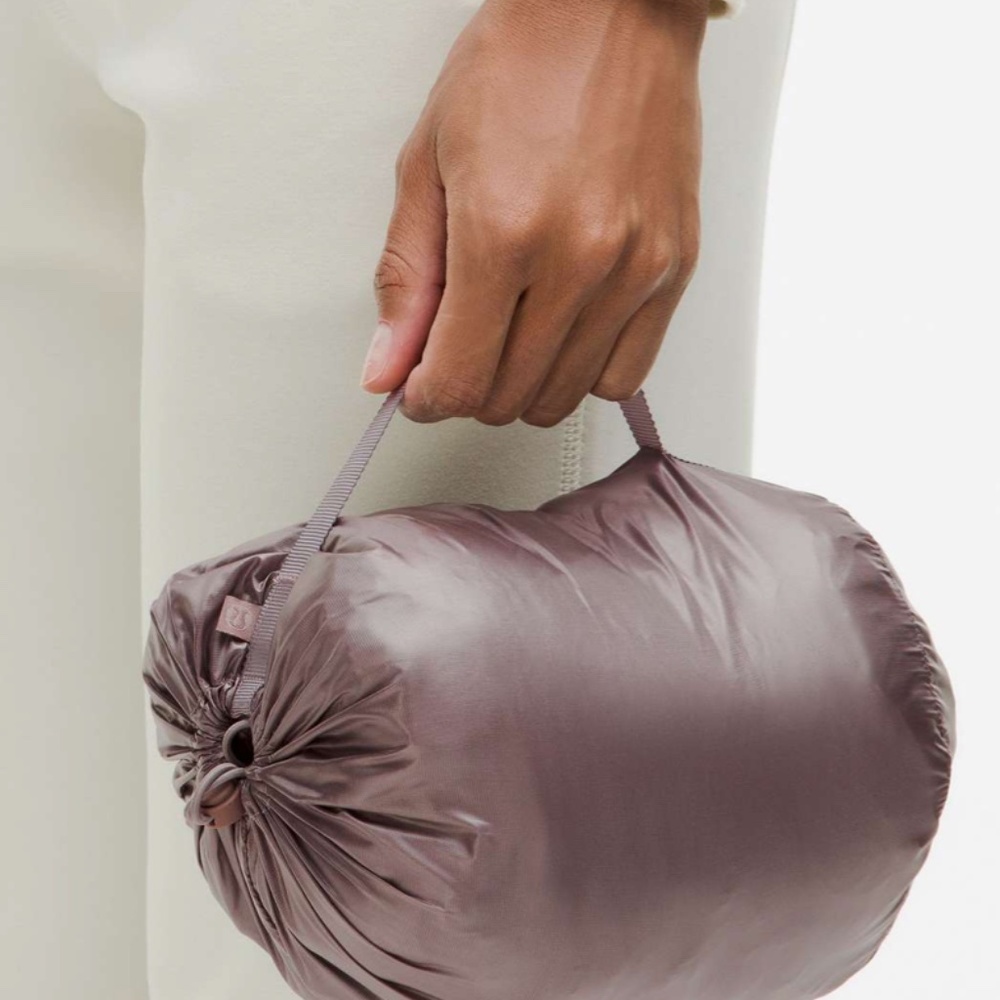 Lululemon Pack It Down Vest *Shine (Size 4) in Lunar Rock - Picture 6 of 11